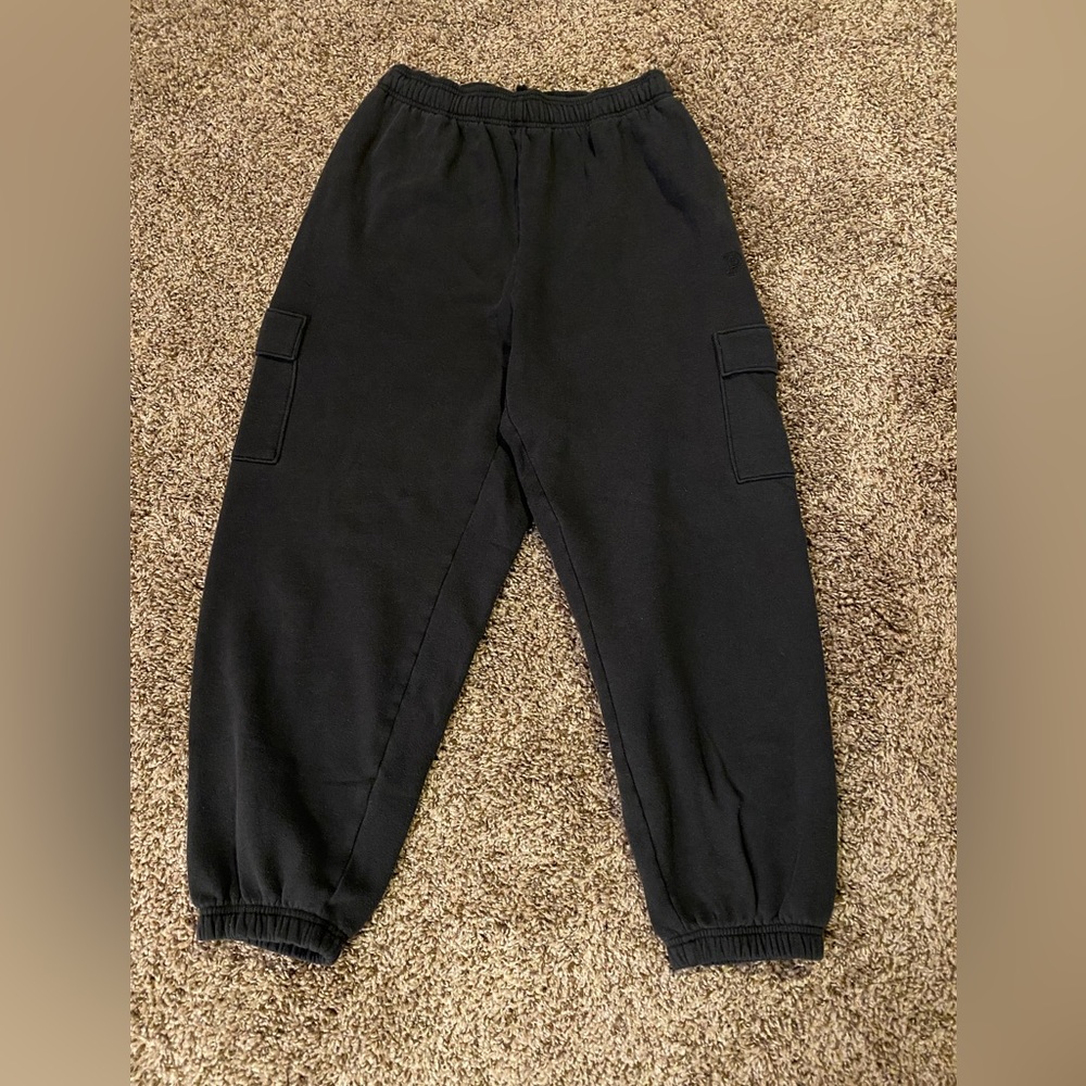 Victoria Secret Pink ,  cargo  sweatpants ,size L, NO smoke/smells/pets